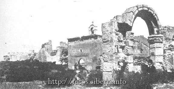 Alcazaba-dentro-b